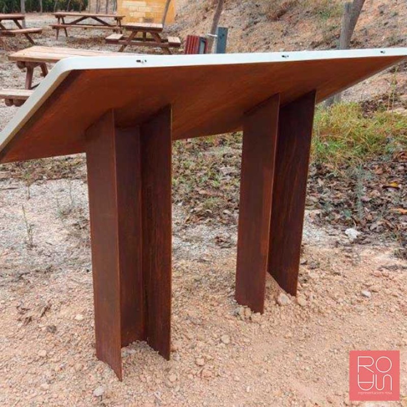 Faristol amb peus d'acer corten (2 peus)